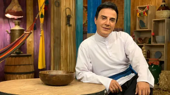 زندگی فقیرانه عمو پورنگ و مادرخدمتکارش / عمو پورنگ اشک مردم را درآورد + عکس