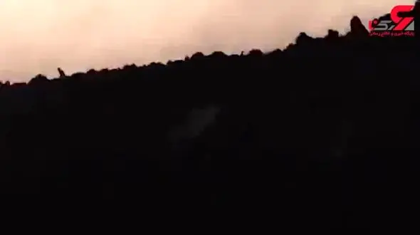 لحظه انفجار آتش فشان + فیلم