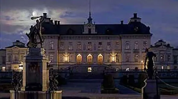  ترس ملکه 73 ساله کاخ از ارواح سرگردان در قصر