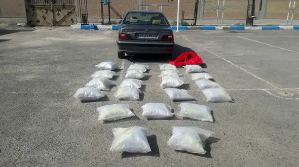 کشف ۲۰۰ کیلوگرم مواد مخدر توسط پلیس تکاوری اصفهان