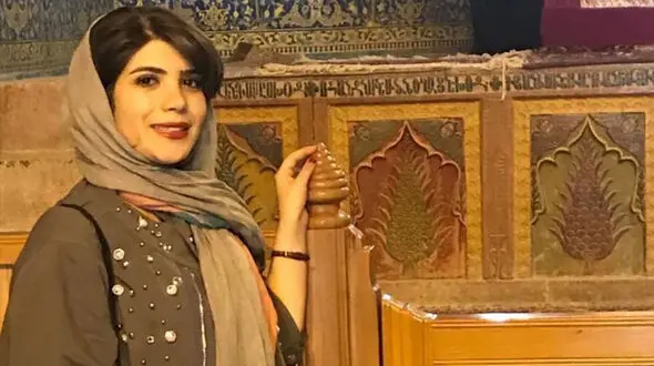 فیلم بی تابی خانواده سها رضانژاد بر سر مزار دخترشان 