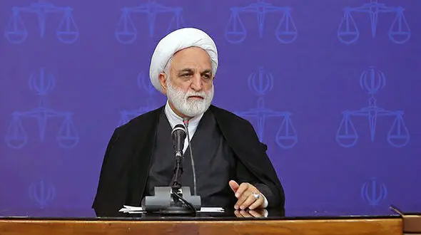 سقف پرداخت مبلغ پاداش‌ها به گزارشگران فساد مشخص شد/ فرار طاغوت از کشور ما یک عبرت تاریخی است