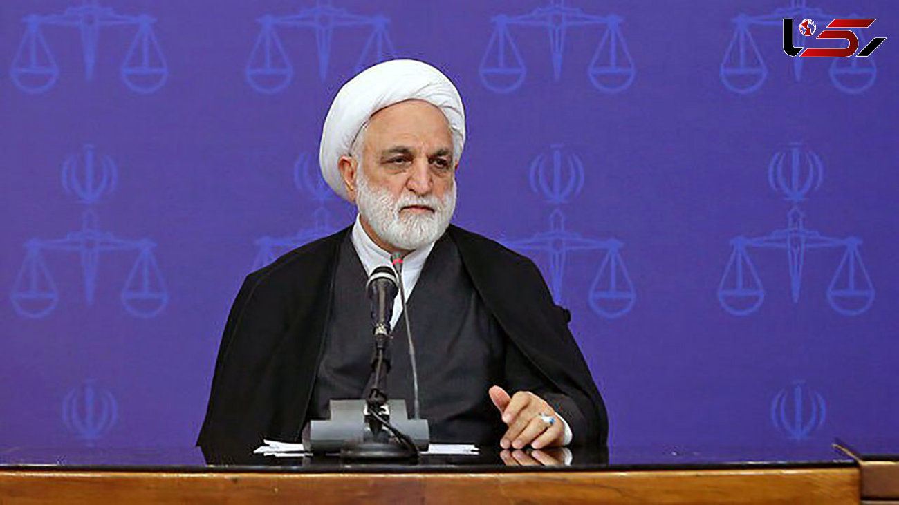 سقف پرداخت مبلغ پاداش‌ها به گزارشگران فساد مشخص شد/ فرار طاغوت از کشور ما یک عبرت تاریخی است