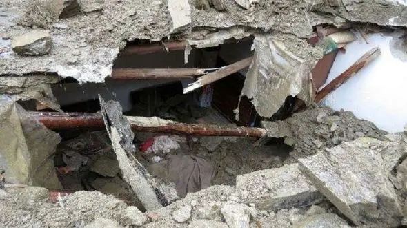 ریزش خونین سقف خانه تاریخی در چهارباغ اصفهان