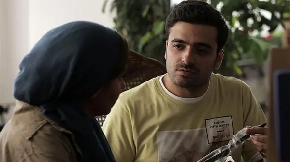 کودکی بازیگر «زخم کاری» در «سرزمین مادری»/ بیلبورد‌های «گناه فرشته» هم تبلیغاتی شد!