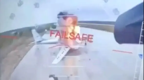 در حمله بی سابقه اوکراین به روسیه چه گذشت و کدام مراکز نظامی هدف قرار گرفتند؟ + فیلم جزئیات