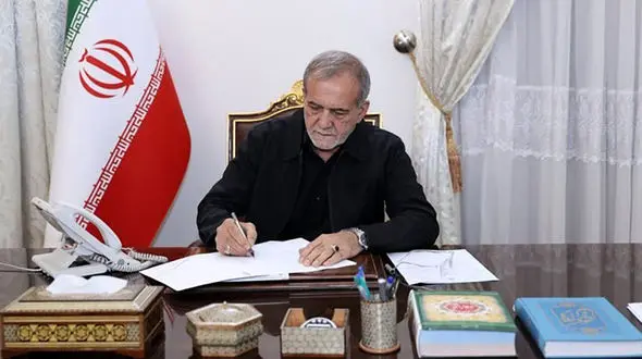 فرصت کوتاه رئیس‌جمهور برای معرفی کابینه/ کابینه پزشکیان چگونه می‌تواند اعتماد مجلس را کسب کند؟