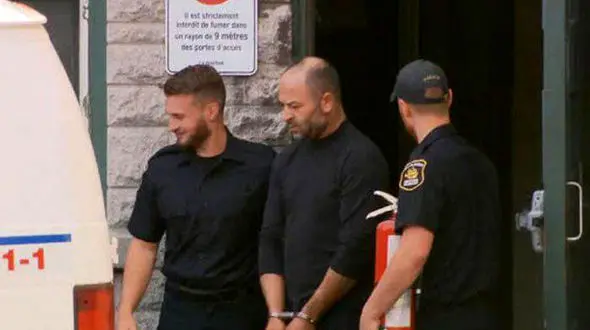 اعتراف حاج مسعود به قتل زن 27 ساله اش / همه دیدند زنی در میان آتش در خیابان کبک کانادا می دود + عکس