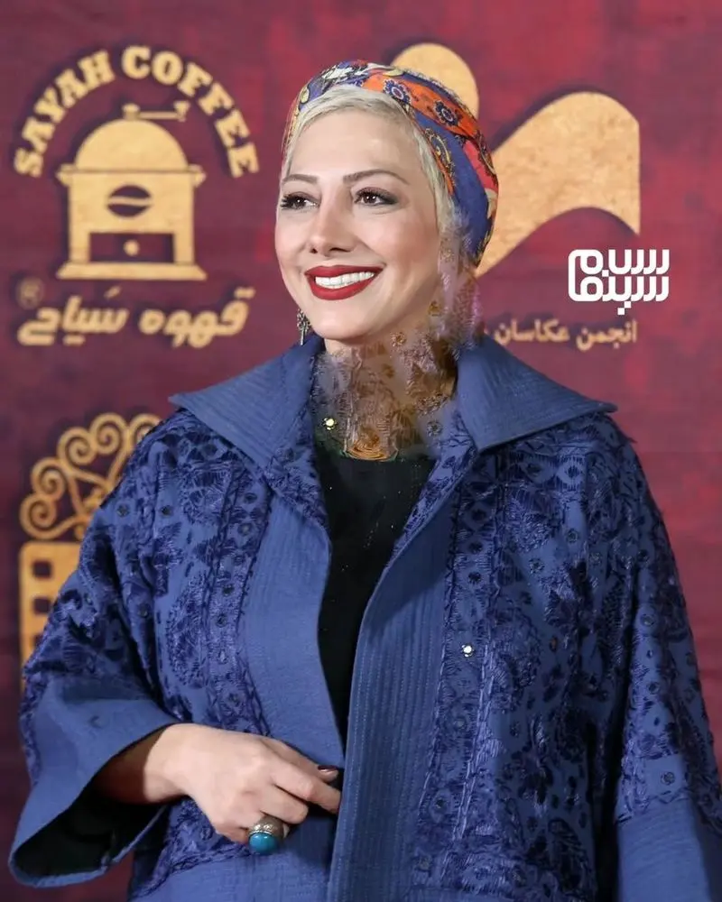 واله داوودنژاد