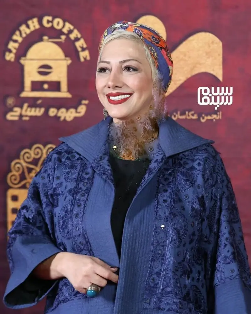 واله داوودنژاد