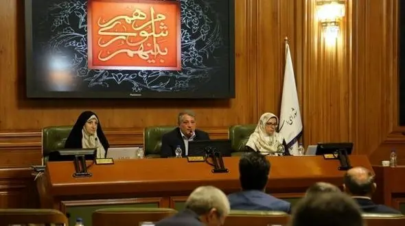 اعضای شورای شهر به عملکرد شهردار اعتراض کردند