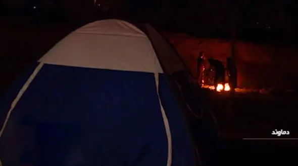 فیلم / مردم دماوند شب زلزله را در خارج از خانه ماندند / گزارش از بیمارستان ها