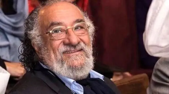 داریوش ارجمند، حشمت فردوس سریال ستایش: هنوز هم یک خانه از خودم ندارم!!!