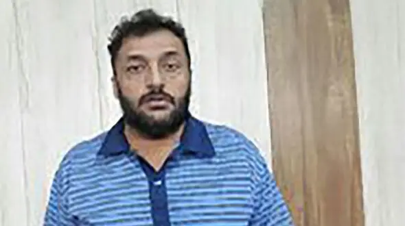 این مرد را می شناسید؟ / او باعث بدنامی پلیس تهران شده بود + عکس چهره باز