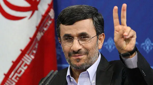 جزییات بازخواست از محمود احمدی‌نژاد در دفتر رئیس‌جمهوری و دادگاه