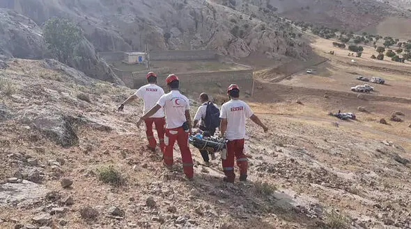 سقوط مرگبار جوان 26 ساله شیرازی از کوه