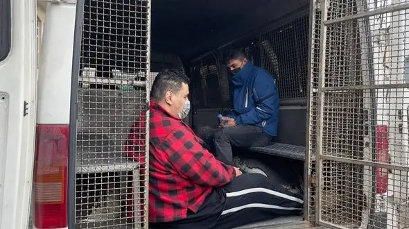 دستگیری فردی که در فضای مجازی با سلاح جنگی قدرت‌نمایی می‌کرد