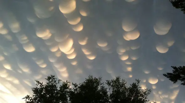 ابرهای عجیب در چین دیده شد + فیلم 