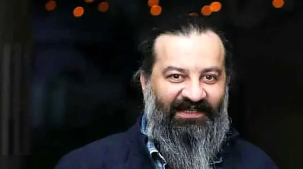 کیک تولد سه طبقه مهراب قاسمخانی برای بچه غولش !