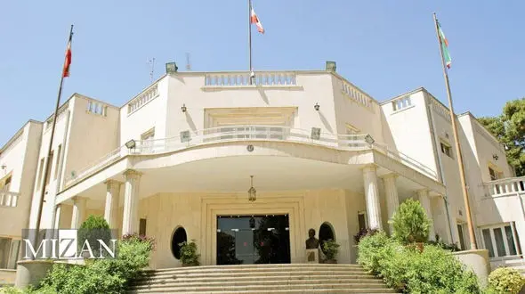 دفتر رئیس جمهور خطاب به کیهان : رفتارهای فرا قانونی و سلیقه ای را تحمل نخواهیم کرد