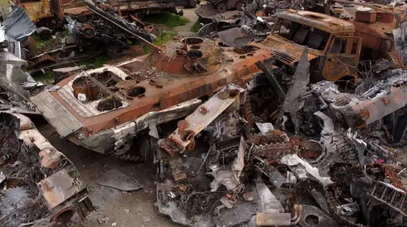 انهدام خودروهای نظامی روسیه + عکس