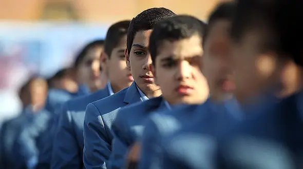 شهریه اضافی از حساب مدارس غیر دولتی متخلف برداشته می شود / مدارس متخلف از یک سال تا مادام العمر تعطیل می شوند