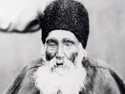 سرگذشت مراد خان قمی، پیرترین ایرانی زمان قاجار + عکس