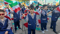 حتی با دو شغل هم به سختی از پس هزینه‌های مدرسه بر می‌آییم / 61 میلیون هزینه سرویس مدرسه دو دانش‌آموز می‌شود! + فیلم
