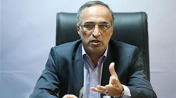 واعظی آشتیانی: وزارت ورزش فرق نظارت و دخالت را بداند/ اقدام نکنند از طریق مراجع قانونی پیگیری می‌کنم