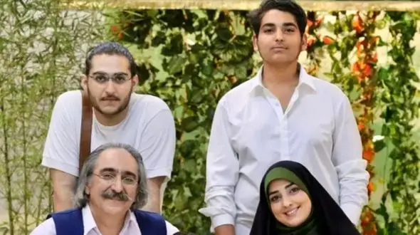 ستاره سادات قطبی: درسته نامادری علی، پسر همسرم «شهرام شکیبا» هستم ولی به هم محرمیم/ به حجاب و مسلمان نما ربط ندین!