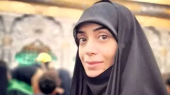 عاشقانه های الهام چرخنده مجری آفتابگردان و همسر روحانیش + عکس