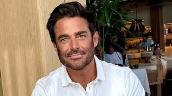 شباهت خیره‌کننده چهره کودکی گلزار به چهره کنونی‌اش، مورد توجه کاربران قرار گرفت