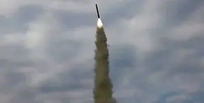 آزمایش موشکی کره شمالی همزمان با ورود ترامپ؛ پاسخ کره جنوبی چه بود؟