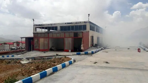 انفجار هولناک در کارخانه فشفشه سازی بروجن / یک کشته تا این لحظه