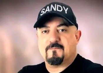 سندی: هنوز هم معتقدم که صدای محسن چاوشی دستگاهی است! 