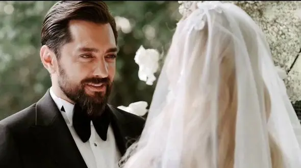 عکس تالار های عروسی خانم بازیگران نو عروس و جذاب/ پولدارترین زوج بازیگر کدام اند؟ / مقایسه کنید!