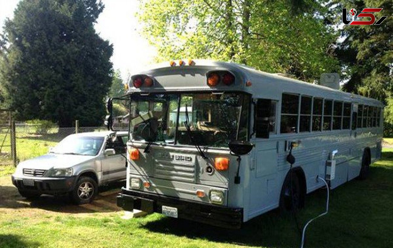 زندگی جالب یک خانواده در اتوبوس مدرسه! +تصاویر