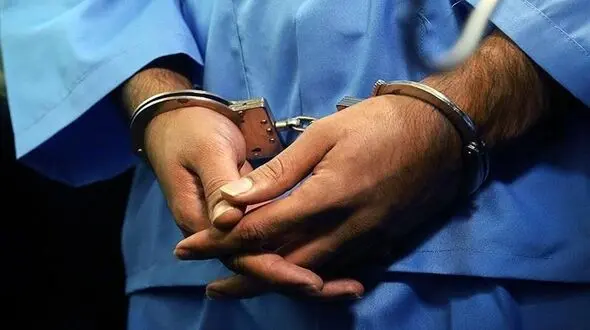 دستگیری یکی از سارقان مسلح طلافروشی آبیک 