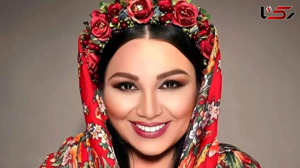 فیلم / نگاهی ویژه به خانه لاکچری و پرزرق‌ و برق «بهنوش بختیاری» / از مبلمان سلطنتی براق تا لوسترهای برنجی و فرش جهیزیه قدیمی‌اش ...