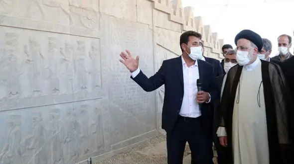 تاکید رئیس جمهوری بر حفاظت و مراقبت از تخت جمشید