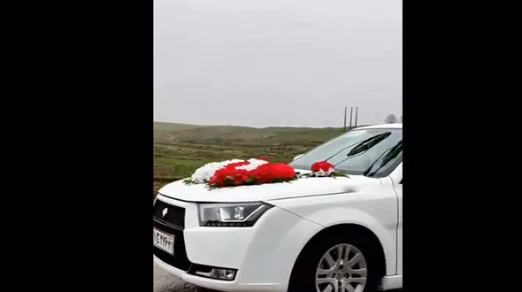 جشن عروسی در یک روز بارانی لرستان + فیلم