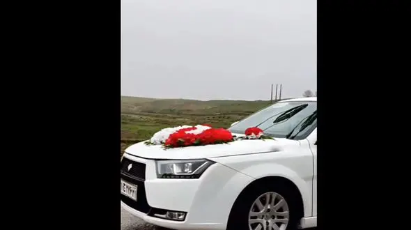 جشن عروسی در یک روز بارانی لرستان + فیلم