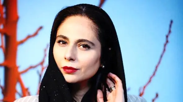 فیلم پخش شده از خیانت رعنا آزادی ور !