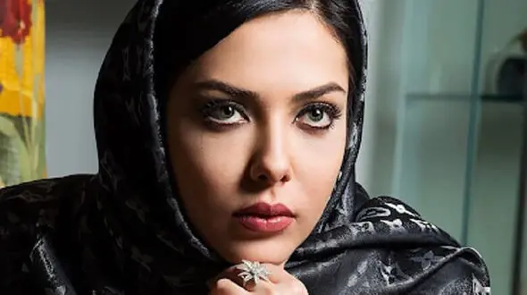 همزاد پنداری عجیب لیلا اوتادی در ترکیه ! + عکس سلفی