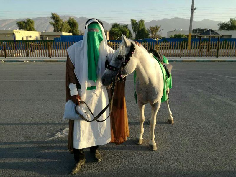 حرکت نمادین کاروان امام حسین(ع) به سمت کربلا