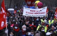  Yellow Vests Join Protests over Job Cuts in Central Paris (+Video) 
