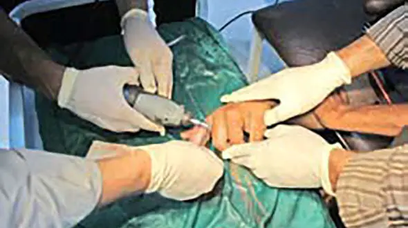 حادثه ای که زن 40 ساله اهوازی را بیمارستان کشاند / آتش نشانان تعجب کردند