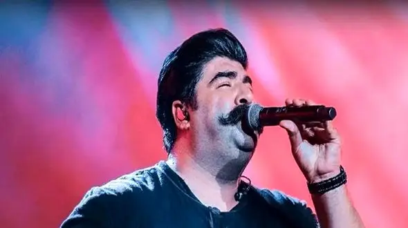 فیلم/ آواز باشکوه بهنام بانی تو کنسرت آخرش / با این آهنگ عرصه رو خاک و خون کشید