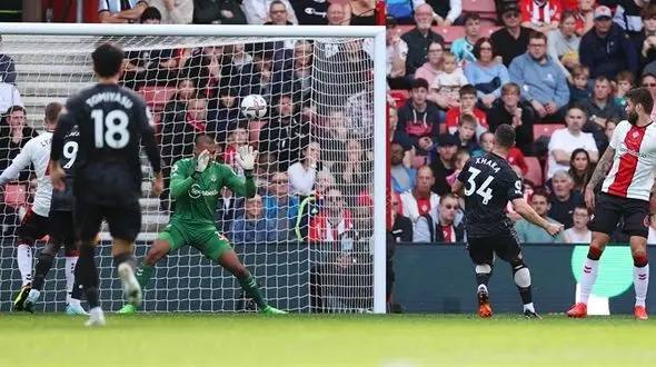 توقف آرسنال صدرنشین در روز پیروزی پرگل استون ویلا و لسترسیتی