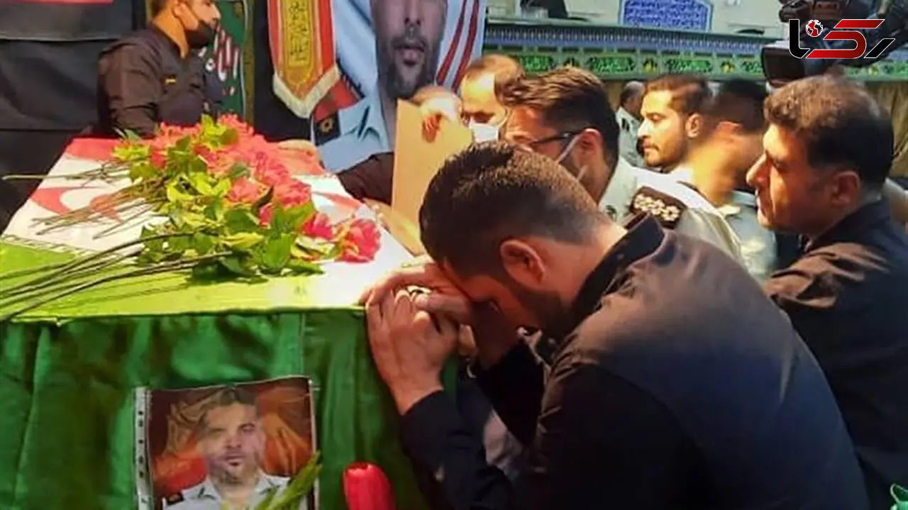  پیکر شهید مدافع امنیت در زادگاهش به خاک سپرده شد/بدرقه با شکوه شاهرودهای از شهید رحیمی + عکس